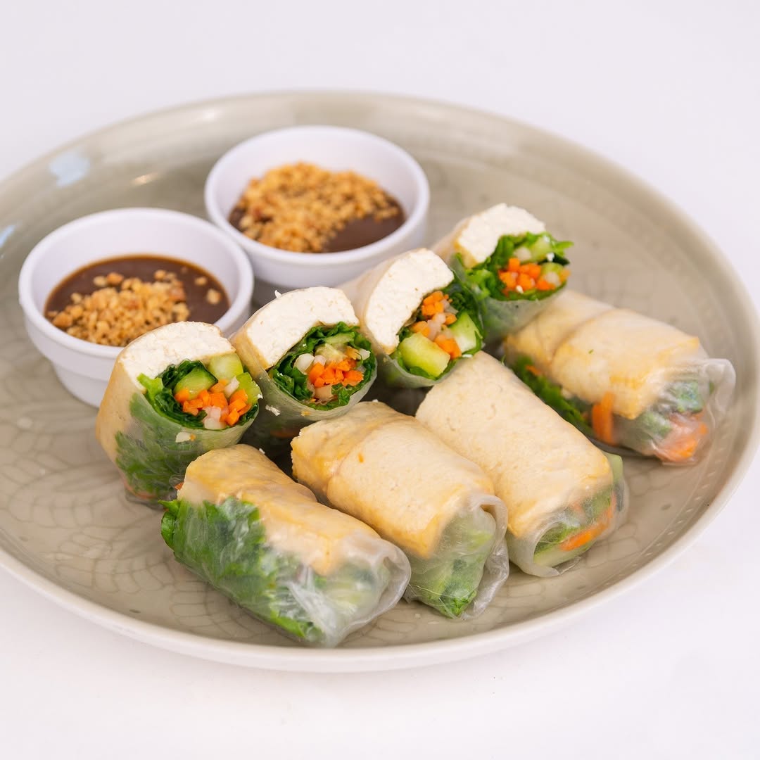 Great <a href="/menu/dinner">Dinner</a> Flavors, Vietnamese Soul, Burbank Pride